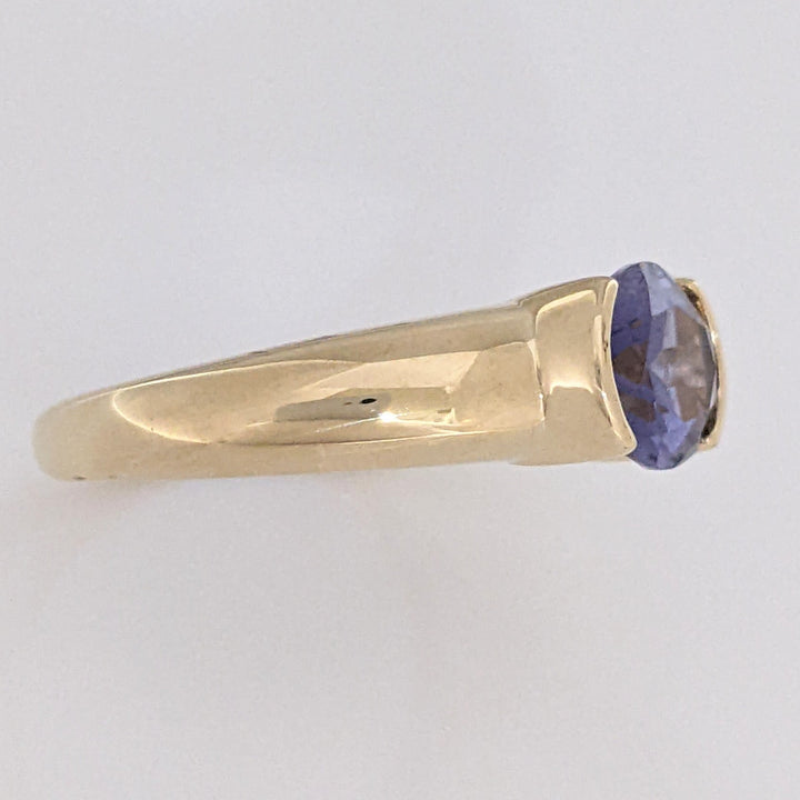 14K IOLITE OVAL 7X9 HALF BEZEL ESTATE RING 3.5 GRAMS