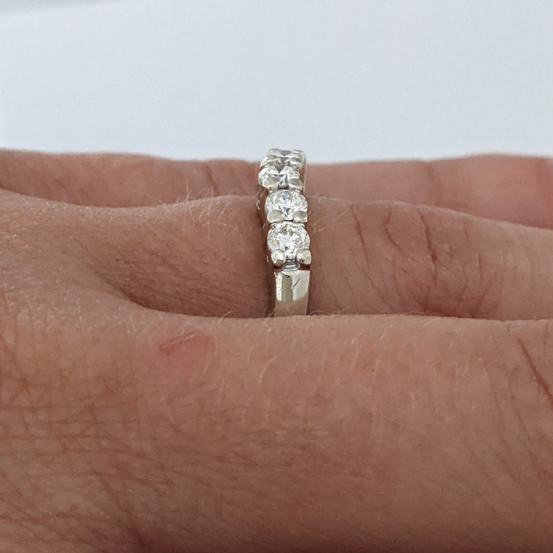 14K WHITE .50 CARAT TOTAL WEIGHT SI2 H DIAMOND ROUND (5) ESTATE BAND 4.0 GRAMS