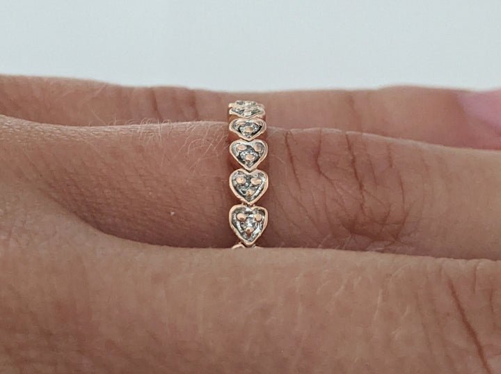 10K ROSE DIAMOND ROUND (10) ESTATE HEART BAND 1.9 GRAMS