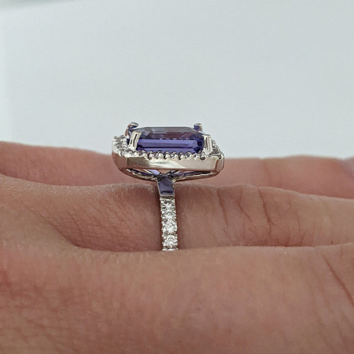 14K WHITE TANZANITE "A" EMERALD CUT 6.5X8.6 WITH .48 DIAMOND TOTAL WEIGHT HALO ESTATE RING 3.3 GRAMS