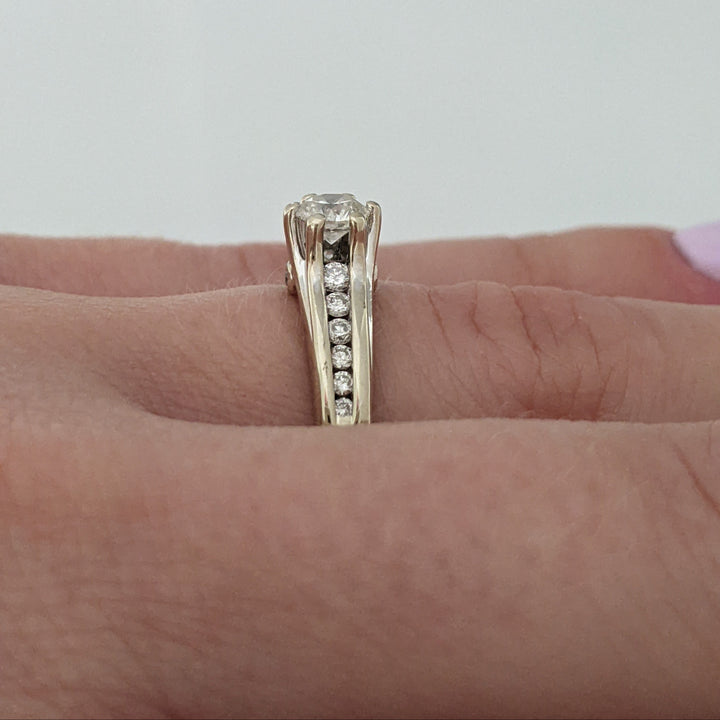 14K WHITE .53 CARAT TOTAL WEIGHT SI2 H DIAMOND ROUND (13) ESTATE RING 3.1 GRAMS