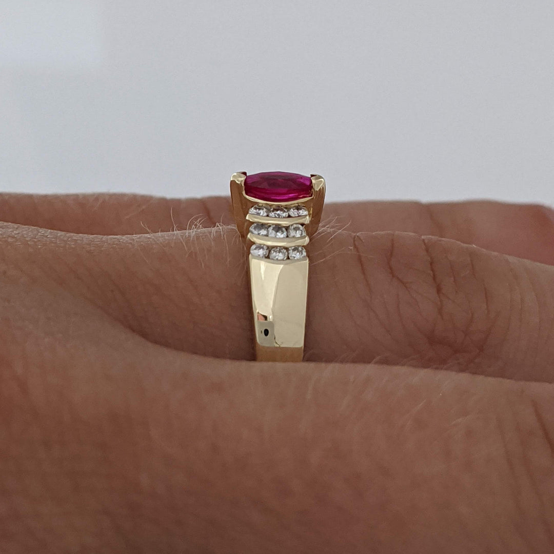 14K RUBY MARQUISE 3X6 WITH .18 DIAMOND TOTAL WEIGHT ROUND (18) ESTATE RING 2.8 GRAMS