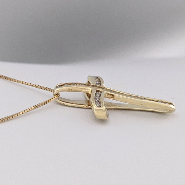 10K .25 CARAT TOTAL WEIGHT I1 I DIAMOND ROUND (25) ESTATE CROSS PENDANT &amp; 14K CHAIN 2.5 GRAMS