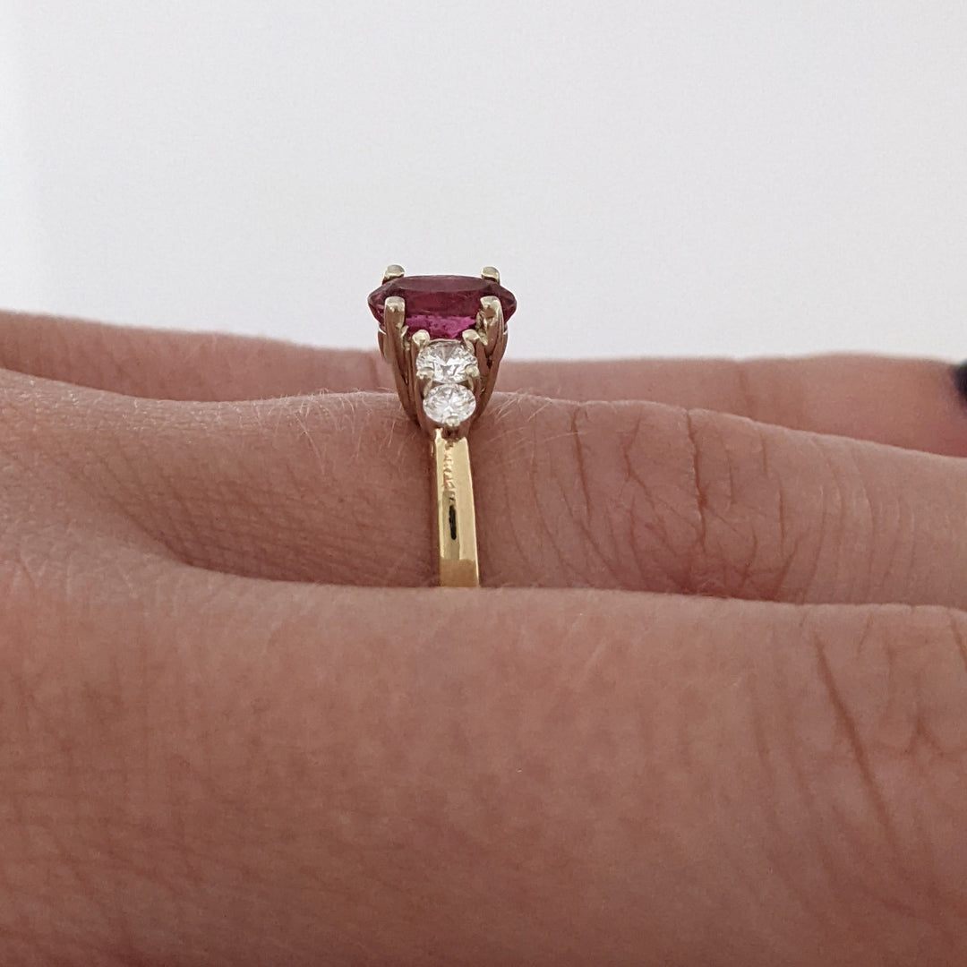 14K PINK TOURMALINE OVAL 4X6 WITH .22 DIAMOND TOTAL WEIGHT ESTATE RING 3.6 GRAMS