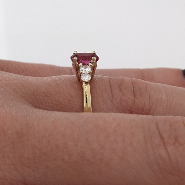 14K PINK TOURMALINE OVAL 4X6 WITH .22 DIAMOND TOTAL WEIGHT ESTATE RING 3.6 GRAMS
