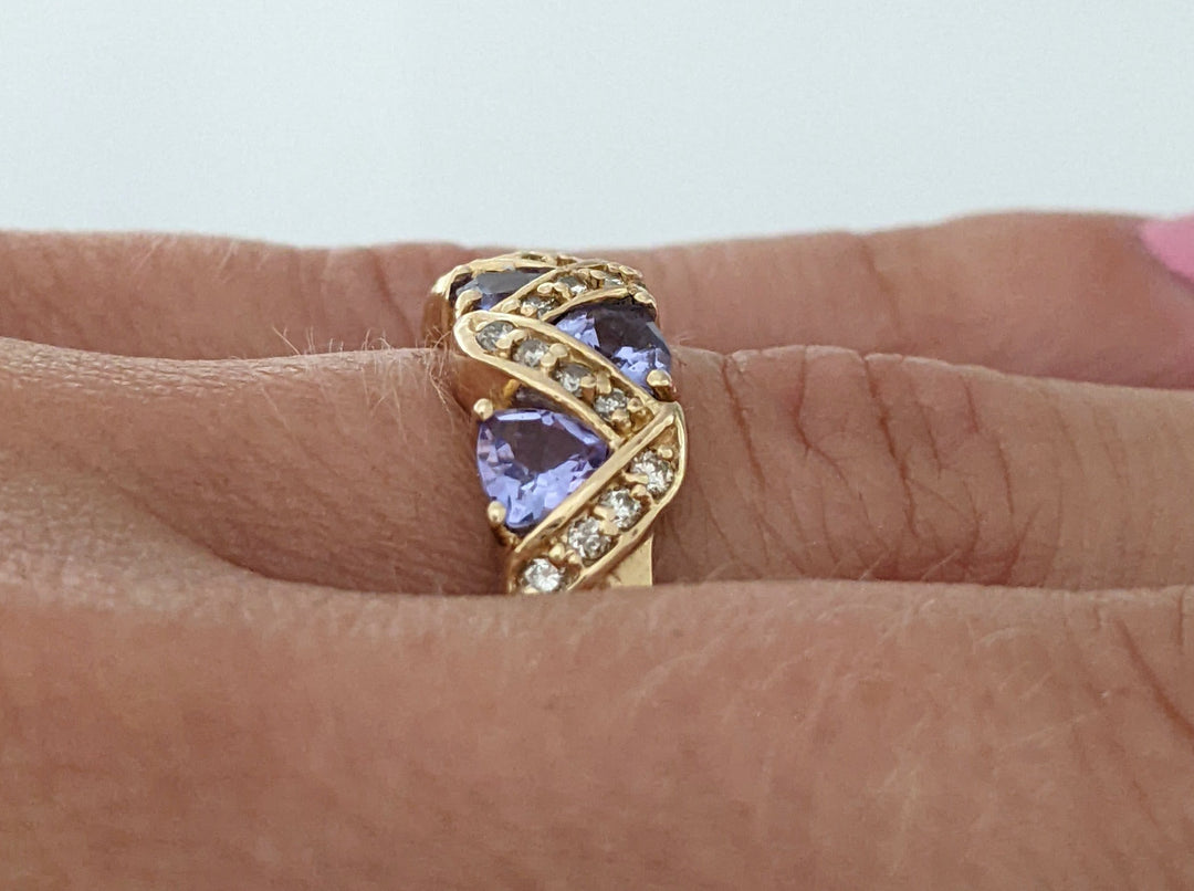 14K TANZANITE TRILLION (5) 4X4 WITH .24 CARAT TOTAL WEIGHT (24) ESTATE BAND 4.8 GRAMS