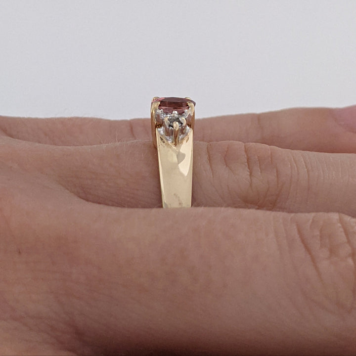 14K PINK TOURMALINE OVAL 4X6 WITH .15 DIAMOND TOTAL WEIGHT ESTATE RING 3.4 GRAMS