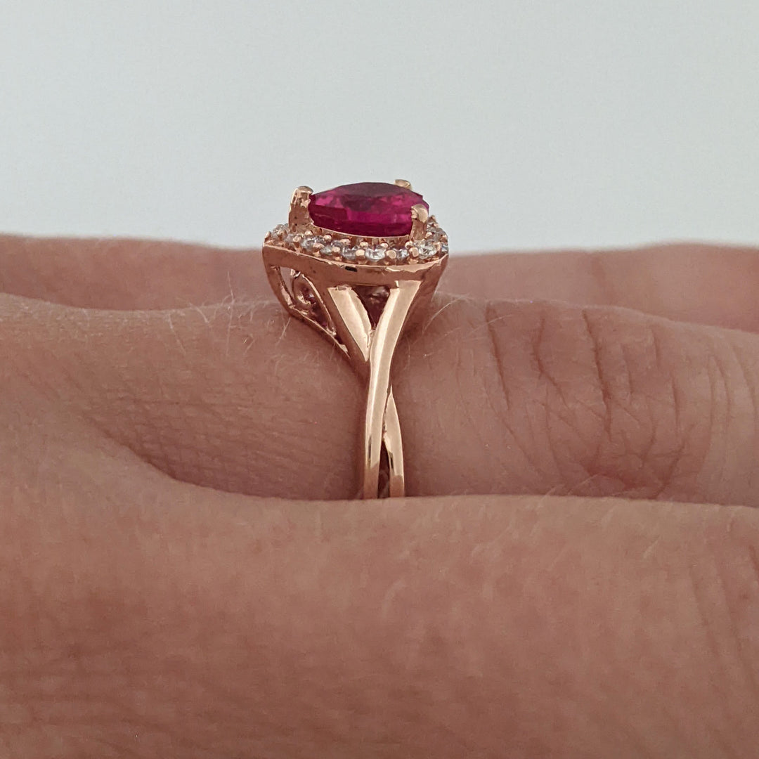 14K ROSE SYNTHETIC RUBY HEART 6MM WTIH (20) MELEE ESTATE RING 2.4 GRAMS