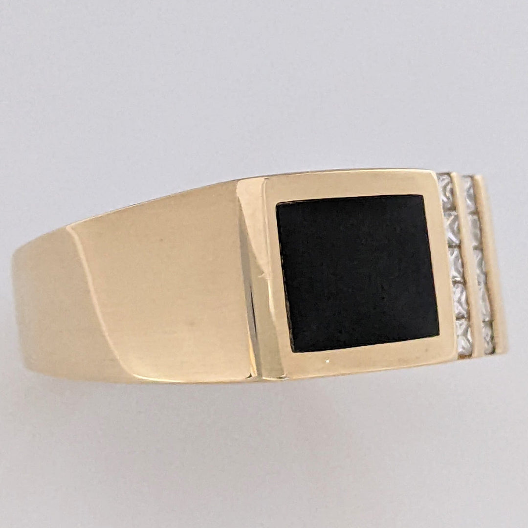 14K ONYX 7.5X10MM WITH .40 CARAT TOTAL WEIGHT (10) PRINCESS CUT ESTATE RING 12.8 GRAMS