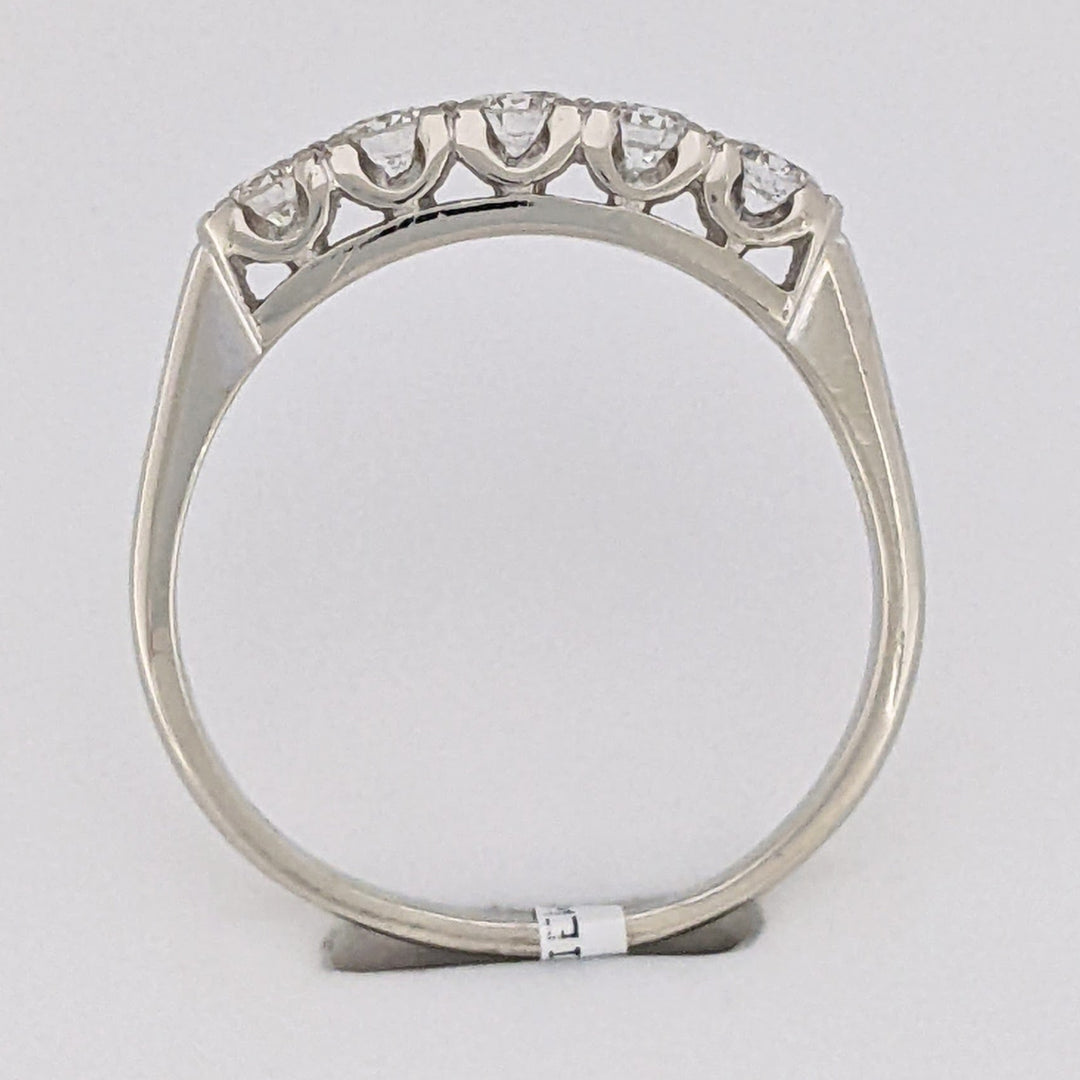 14K WHITE .60 CARAT TOTAL WEIGHT VS1 H DIAMOND ROUND (5) ESTATE BAND 2.6 GRAMS
