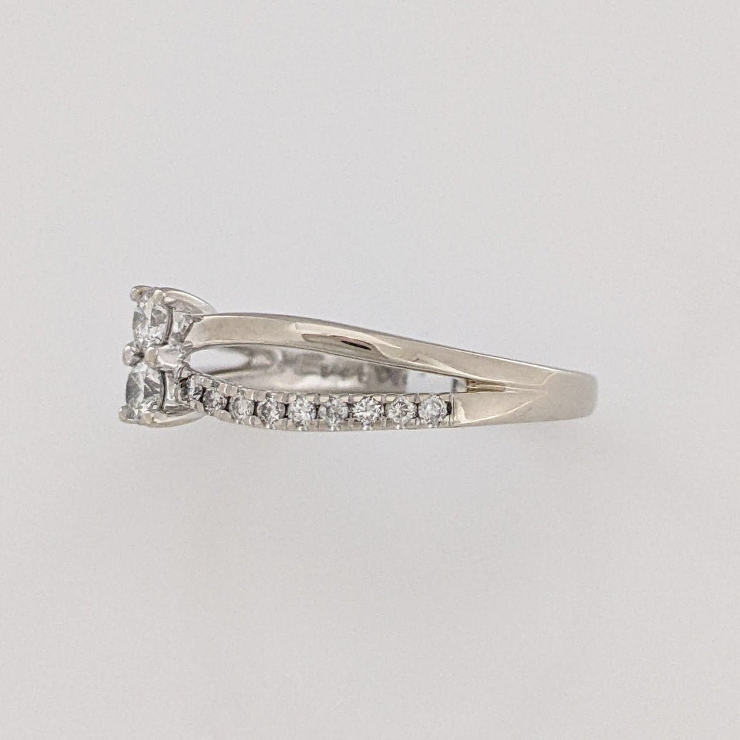 10K WHITE .34 CARAT TOTAL WEIGHT I1 I DIAMOND ROUND (20) SPLIT SHANK ESTATE RING 2.9 GRAMS