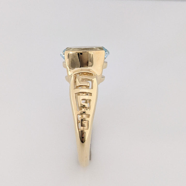 10K AQUAMARINE OVAL 9X11 HALF BEZEL ESTATE RING 4.3 GRAMS