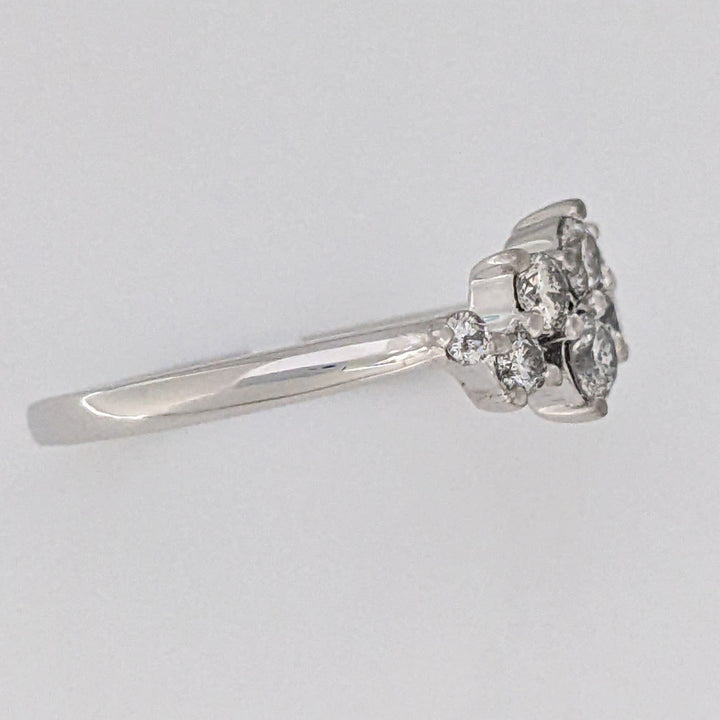 10K WHITE .41 CARAT TOTAL WEIGHT I1 J DIAMOND ROUND (8) CLUSTER ESTATE RING 2.3 GRAMS