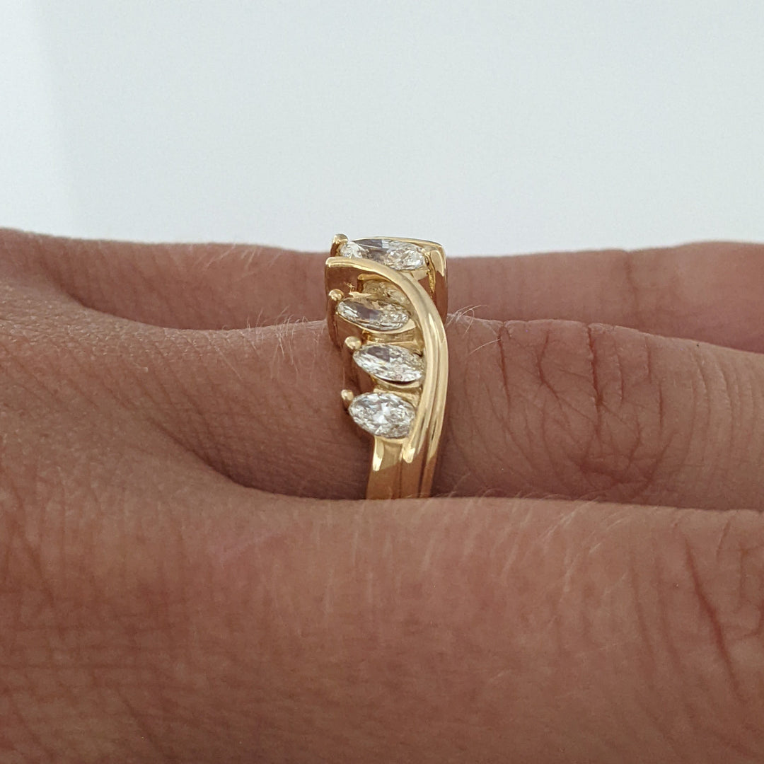 14K 1.01 CARAT TOTAL WEIGHT SI I (7) MARQUISE DIAMOND ESTATE BAND 5.4 GRAMS