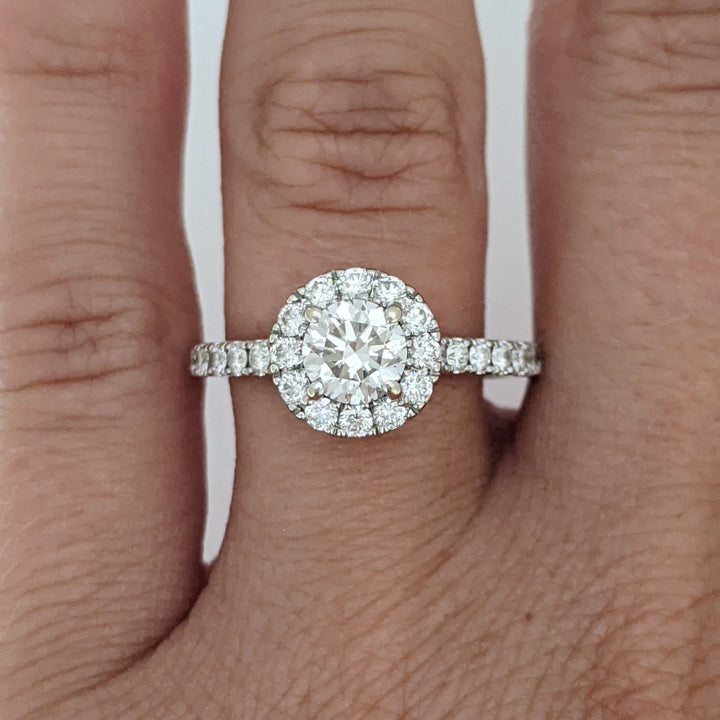 14K WHITE 1.37 CARAT TOTAL WEIGHT SI2 F DIAMOND ROUND (55) ESTATE "NEIL LANE" HALO RING 3.2 GRAMS