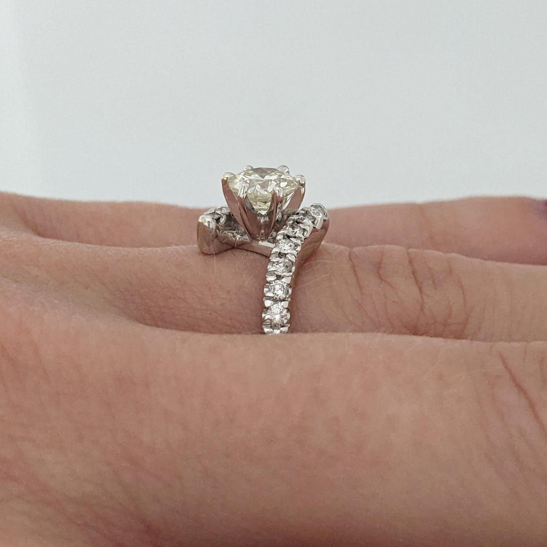 14K WHITE .95 CARAT TOTAL WEIGHT VS2 N DIAMOND ROUND (19) BYPASS ESTATE RING 3.5 GRAMS