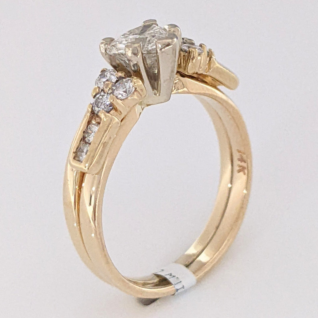 14K .89 CARAT TOTAL WEIGHT I1 I DIAMOND HEART (1) ROUND (10) ESTATE RING 4.5 GRAMS