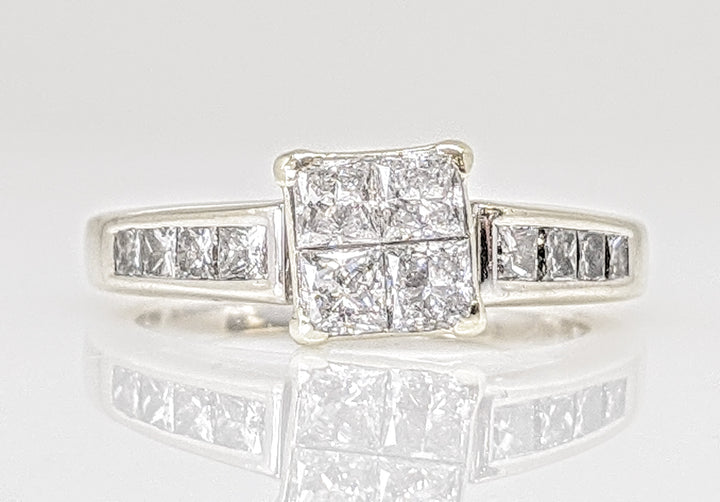 14K WHITE 1.00 CARAT TOTAL WEIGHT SI2 G DIAMOND PRINCESS CUT (12) ESTATE RING 3.9 GRAMS