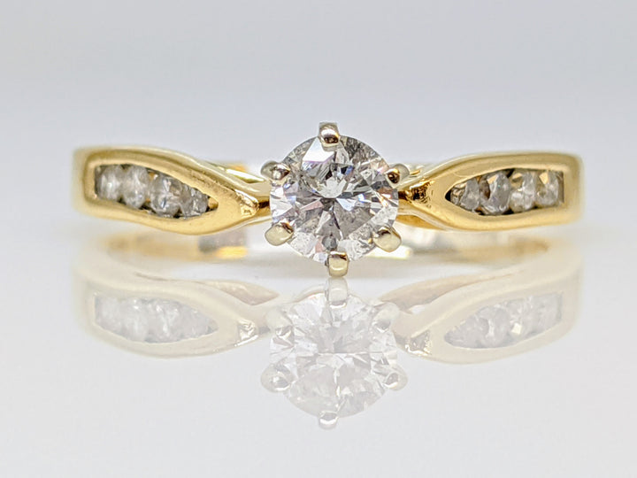 14K .73 CARAT TOTAL WEIGHT I1 G DIAMOND ROUND (9) ESTATE RING 3.2 GRAMS