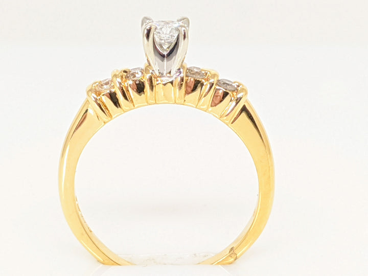 14K .25 CARAT TOTAL WEIGHT I1 H DIAMOND ROUND (5) ESTATE RING 2.2 GRAMS