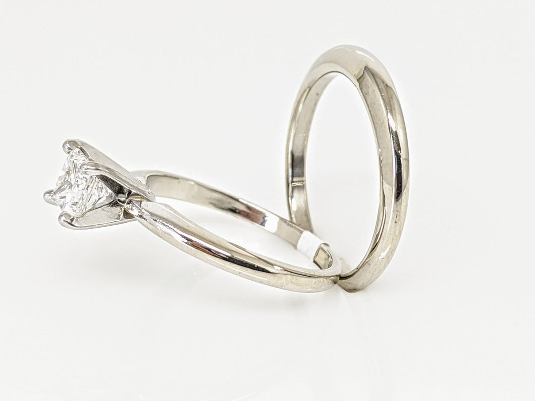 14K WHITE .51 CARAT TOTAL SI2 D DIAMOND PRINCESS CUT SOLITAIRE ESTATE RING WITH BAND