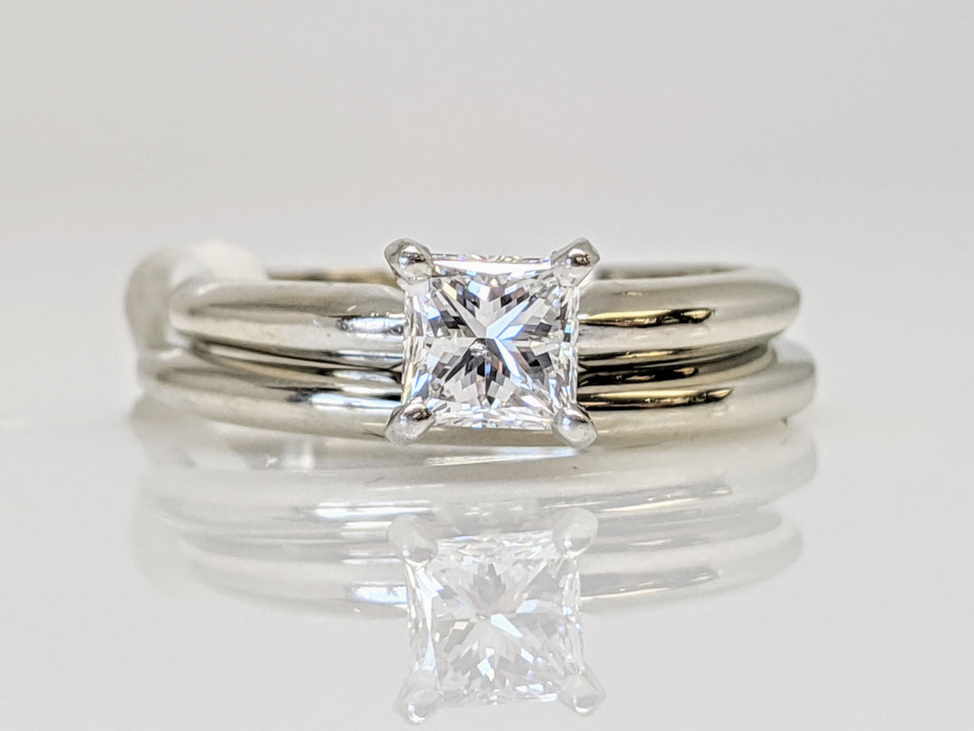 14K WHITE .51 CARAT TOTAL SI2 D DIAMOND PRINCESS CUT SOLITAIRE ESTATE RING WITH BAND
