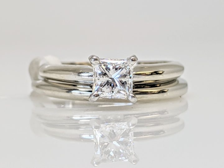 14K WHITE .51 CARAT TOTAL SI2 D DIAMOND PRINCESS CUT SOLITAIRE ESTATE RING WITH BAND