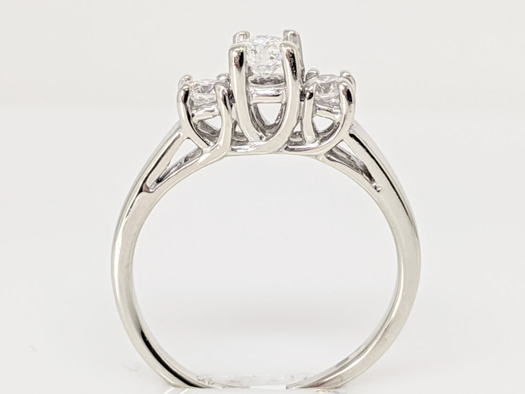 14K WHITE .42 CARAT TOTAL WEIGHT I1 G DIAMOND ROUND (3) TRINITY ESTATE RING 3.1 GRAMS