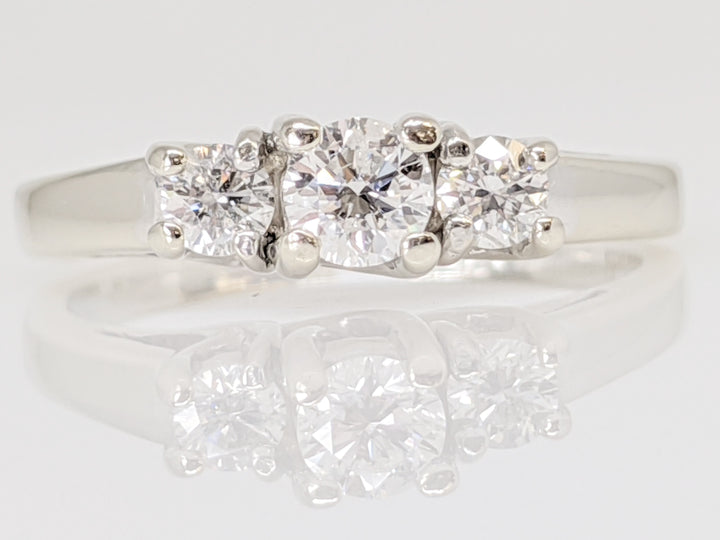 14K WHITE .42 CARAT TOTAL WEIGHT I1 G DIAMOND ROUND (3) TRINITY ESTATE RING 3.1 GRAMS
