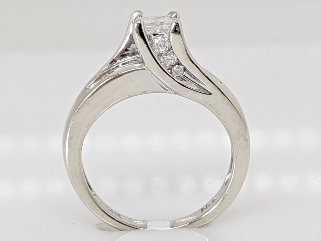 14K WHITE .41 CARAT TOTAL WEIGHT I1 I DIAMOND PRINCESS CUT (1) ROUND (11) BYPASS ESTATE RING 3.7 GRAMS