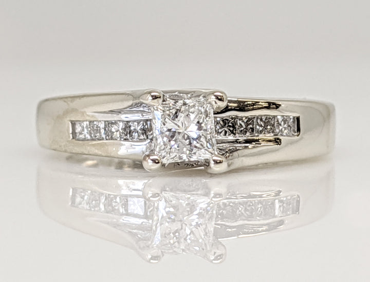 14K WHITE .41 CARAT TOTAL WEIGHT I1 I DIAMOND PRINCESS CUT (1) ROUND (11) BYPASS ESTATE RING 3.7 GRAMS