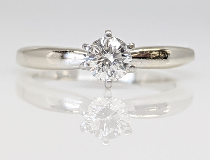 14KW .34 CARAT TOTAL WEIGHT SI1 G DIAMOND ROUND SOLITAIRE ESTATE RING 3.2 GRAMS