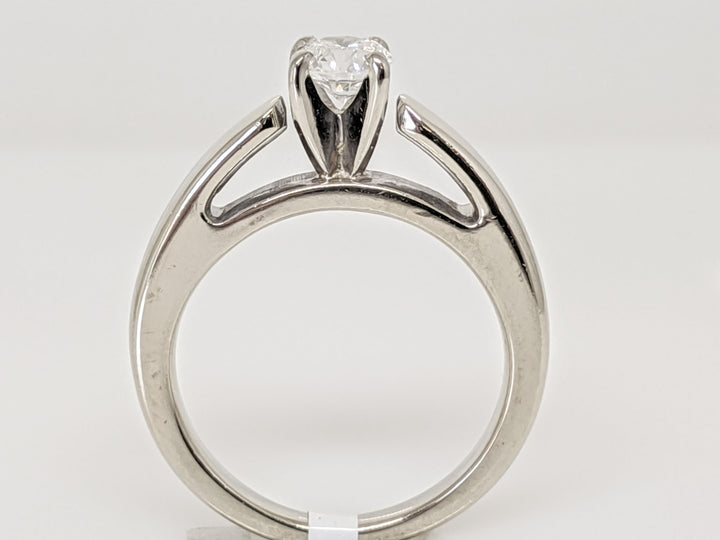 14K WHITE .39 CARAT TOTAL SI2 E DIAMOND ROUND RAISED SHANK SOLITAIRE ESTATE RING 4.0 GRAMS