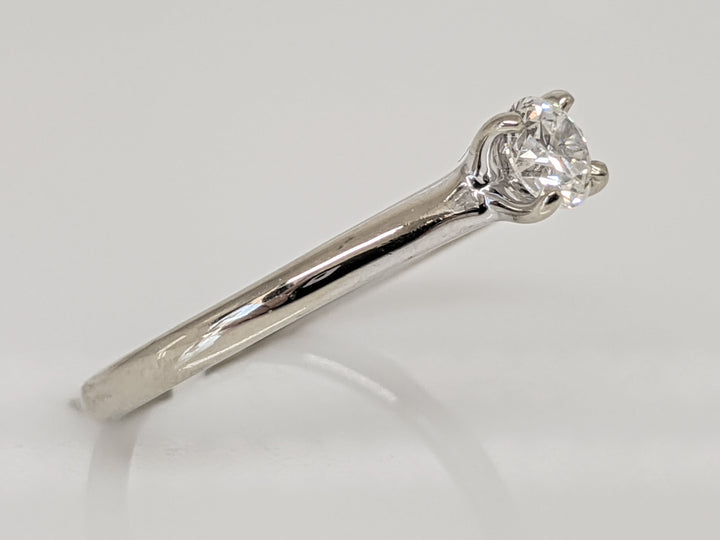 14KW .35 CARAT TOTAL WEIGHT VS2 E DIAMOND ROUND SOLITAIRE ESTATE RING 2.3 GRAMS