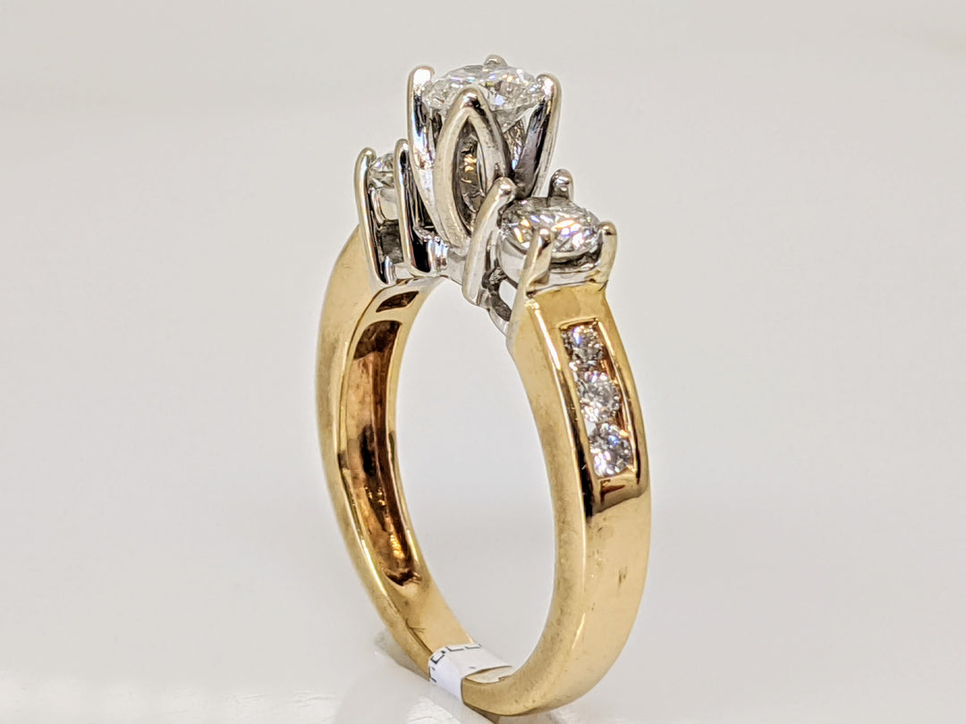 14K .77 CARAT TOTAL WEIGHT I1 G DIAMOND ROUND (9) TRINITY ESTATE RING 3.6 GRAMS
