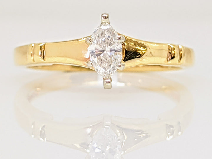 14K .26 CARAT TOTAL SI1 H-I MARQUISE DIAMOND SOLITAIRE ESTATE RING