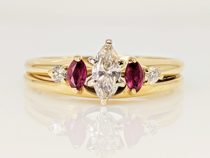 14K .36 CARAT TOTAL WEIGHT DIAMOND MARQUISE CUT WITH (2) ROUND AND (2) RUBY MARQUISE ESTATE RING 3.6 GRAMS