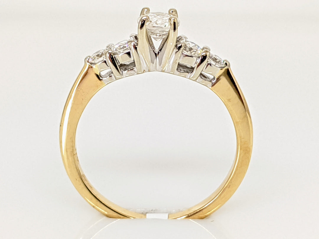 14K .58 CARAT TOTAL WEIGHT I1 I DIAMOND ROUND (5) ESTATE RING 2.4 GRAMS