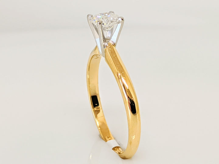 14K .50 CARAT TOTAL I1 F DIAMOND ROUND 4-PRONG SOLITAIRE ESTATE RING 2.1 GRAMS