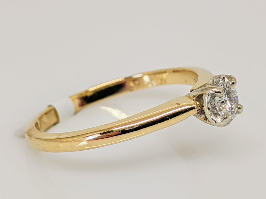 14K .15 CARAT TOTAL SI2 G DIAMOND ROUND ILLUSION HEAD SOLITAIRE ESTATE RING