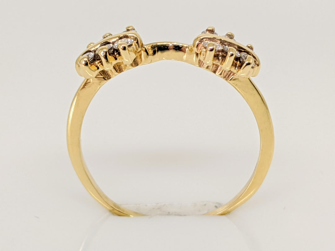14K 0.25 CARAT TOTAL WEIGHT DIAMOND ROUND (12) ESTATE WRAP