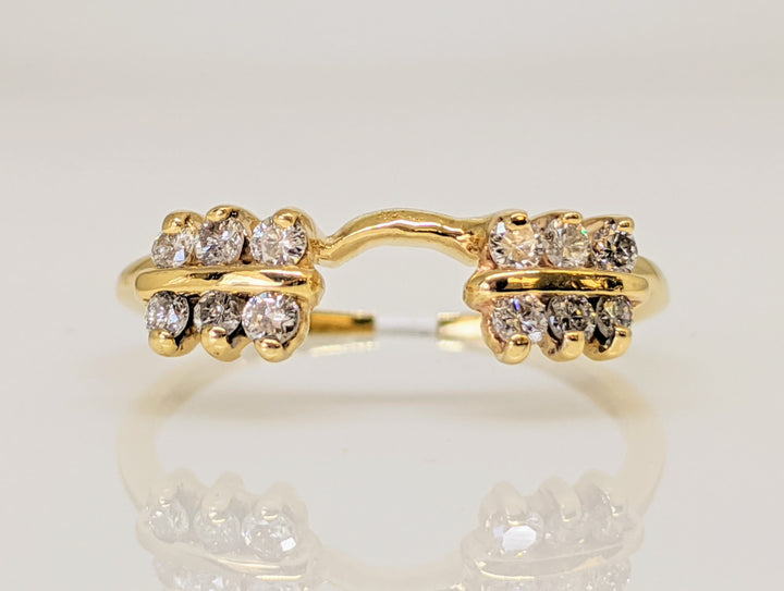 14K 0.25 CARAT TOTAL WEIGHT DIAMOND ROUND (12) ESTATE WRAP