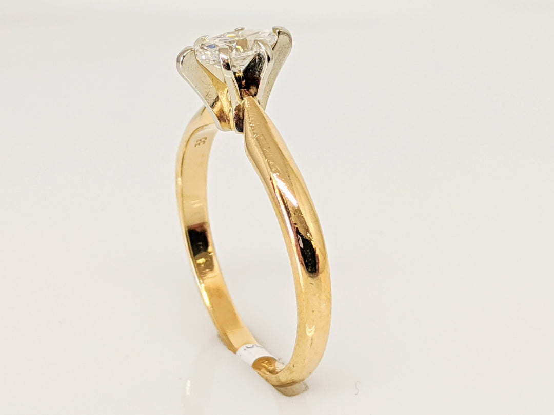 14K .33 CARAT TOTAL SI1 I DIAMOND MARQUISE CUT SOLITAIRE ESTATE RING 2.4 GRAMS