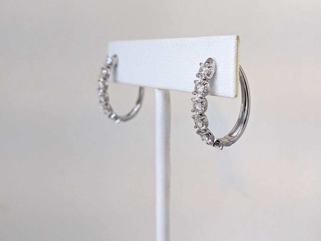 10KW .96 CARAT TOTAL WIEGHT I1 H DIAMOND ROUND (12) ESTATE EARRINGS 3.8 GRAMS