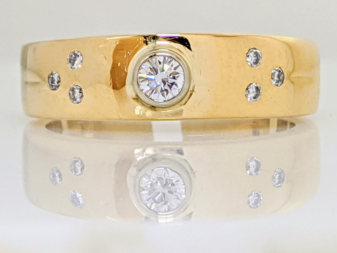 14K .27 CARAT TOTAL WEIGHT SI2 H DIAMOND ROUND BEZEL SET (1) FLUSH SET (6) ESTATE BAND 8.2 GRAMS