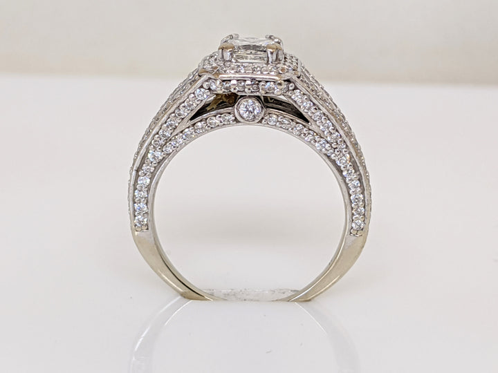 14K WHITE 1.58 CARAT TOTAL WEIGHT SI2 I DIAMOND PRINCESS CUT (1) ROUND (143) HALO ESTATE RING 5.0 GRAMS