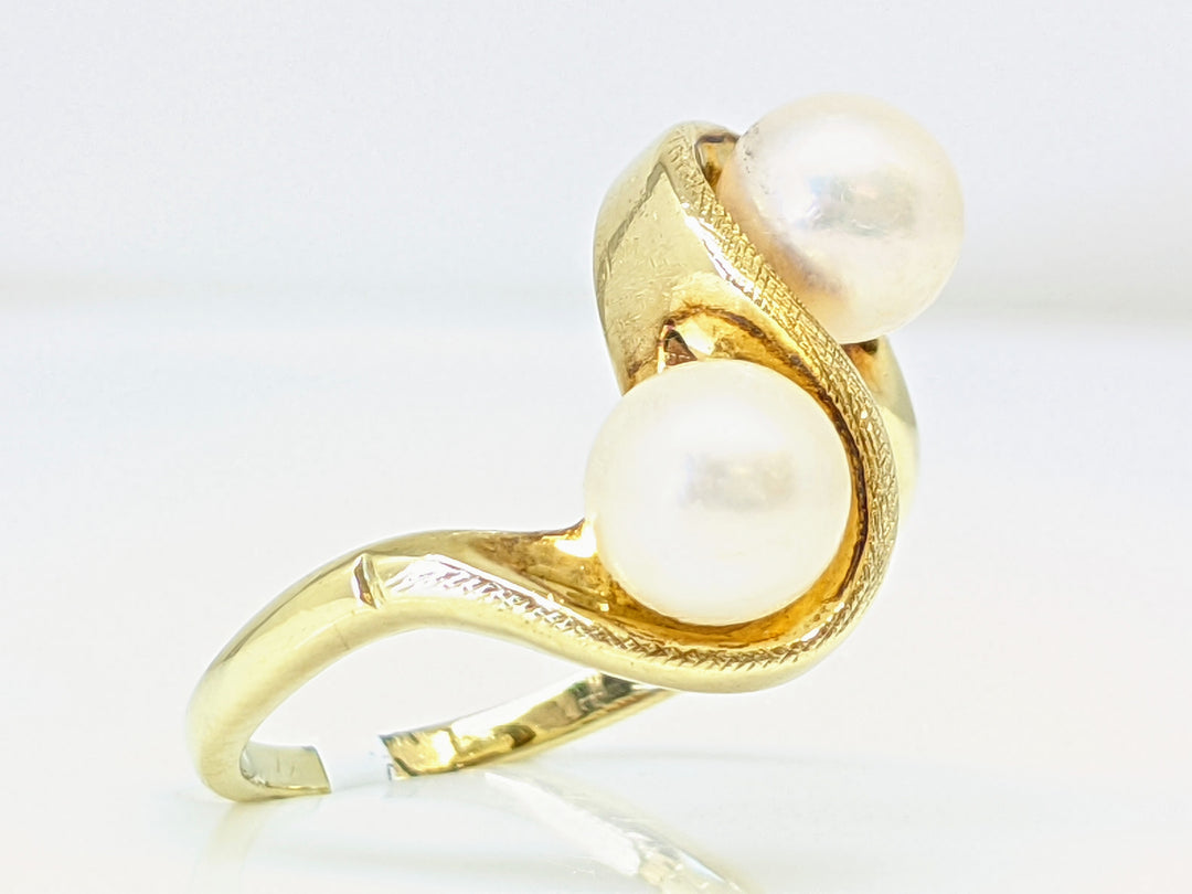 14K PEARL ROUND (2) 6MM BYPASS ESTATE RING 4.7 GRAMS
