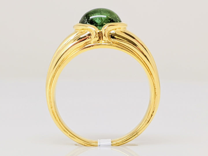 18K GREEN TOURMALINE OVAL CABACHON 6X8 ESTATE RING 5.8 GRAMS