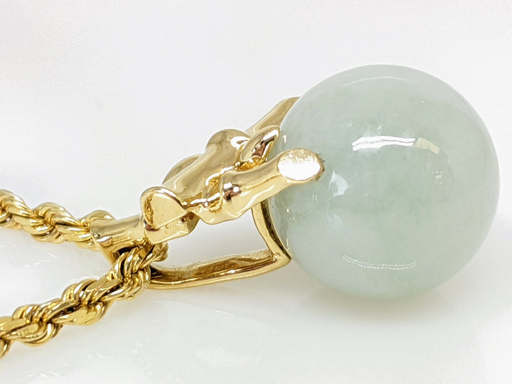 14K JADE ROUND 14MM BALL WITH BAMBOO ESTATE PENDANT & CHAIN 14.6 GRAMS