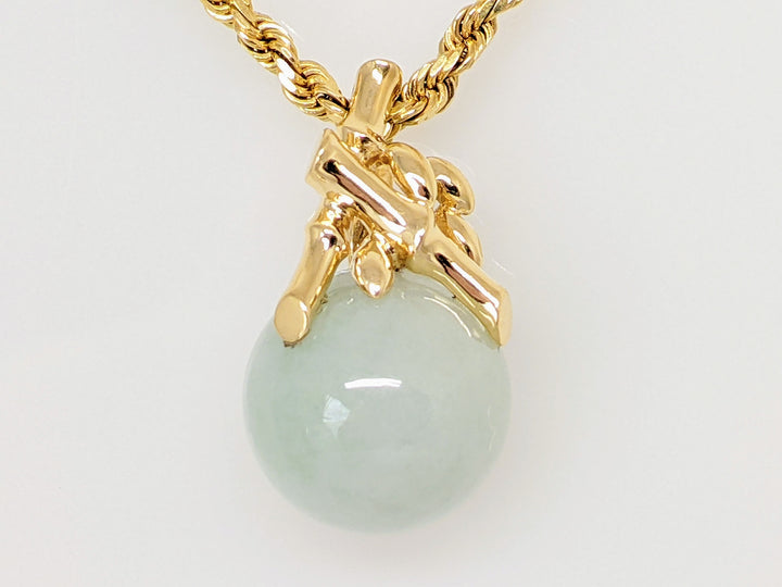 14K JADE ROUND 14MM BALL WITH BAMBOO ESTATE PENDANT & CHAIN 14.6 GRAMS